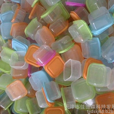 天津佳德森提供各種塑料制品加工制造與研發，承接各種注塑成型加工，可以研發模具并注塑成型。