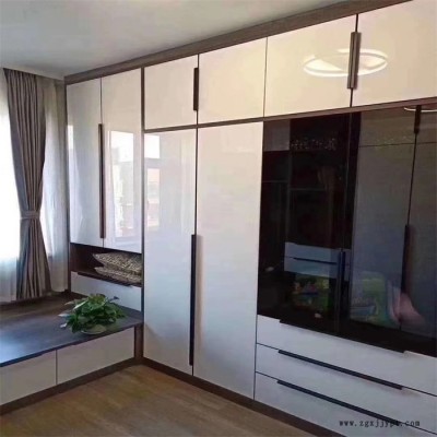 森林羽木業廠家出售專業定做pet高光板高光板加工視頻pet高光板報價江蘇三胺紙貼面高光板petg高光板廠  歡迎咨詢