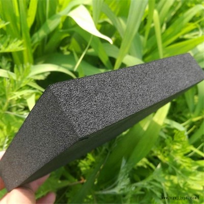 廠(chǎng)家批發(fā) 優(yōu)達(dá) 隔水阻汽 化工容器保溫 橡塑海綿板