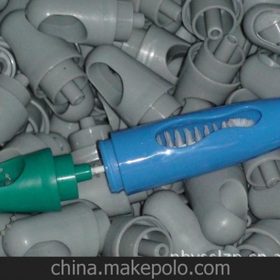 注塑機加工，塑料制品加工，帶自開模具