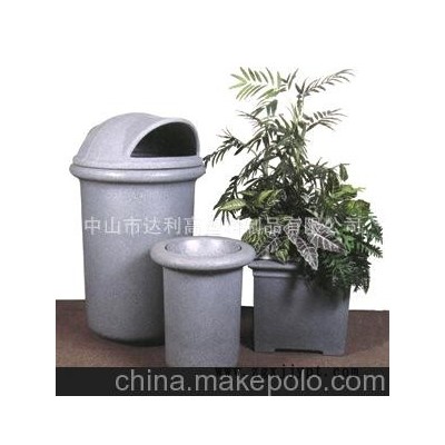 專業滾塑加工 滾塑垃圾桶 耐用塑料制品 OEM定制加工