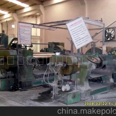 峰群橡膠成型機