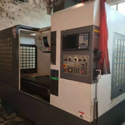 工廠轉(zhuǎn)型 二手【江南JN-VM1060立式加工中心】二手加工中心二手機(jī)械手刀庫(kù)立加