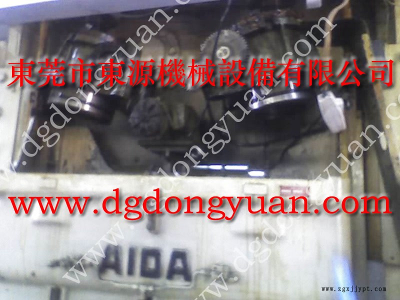 省油 沖床自動(dòng)噴油機(jī),沖壓機(jī)械手配套噴油機(jī) 找 東永源
